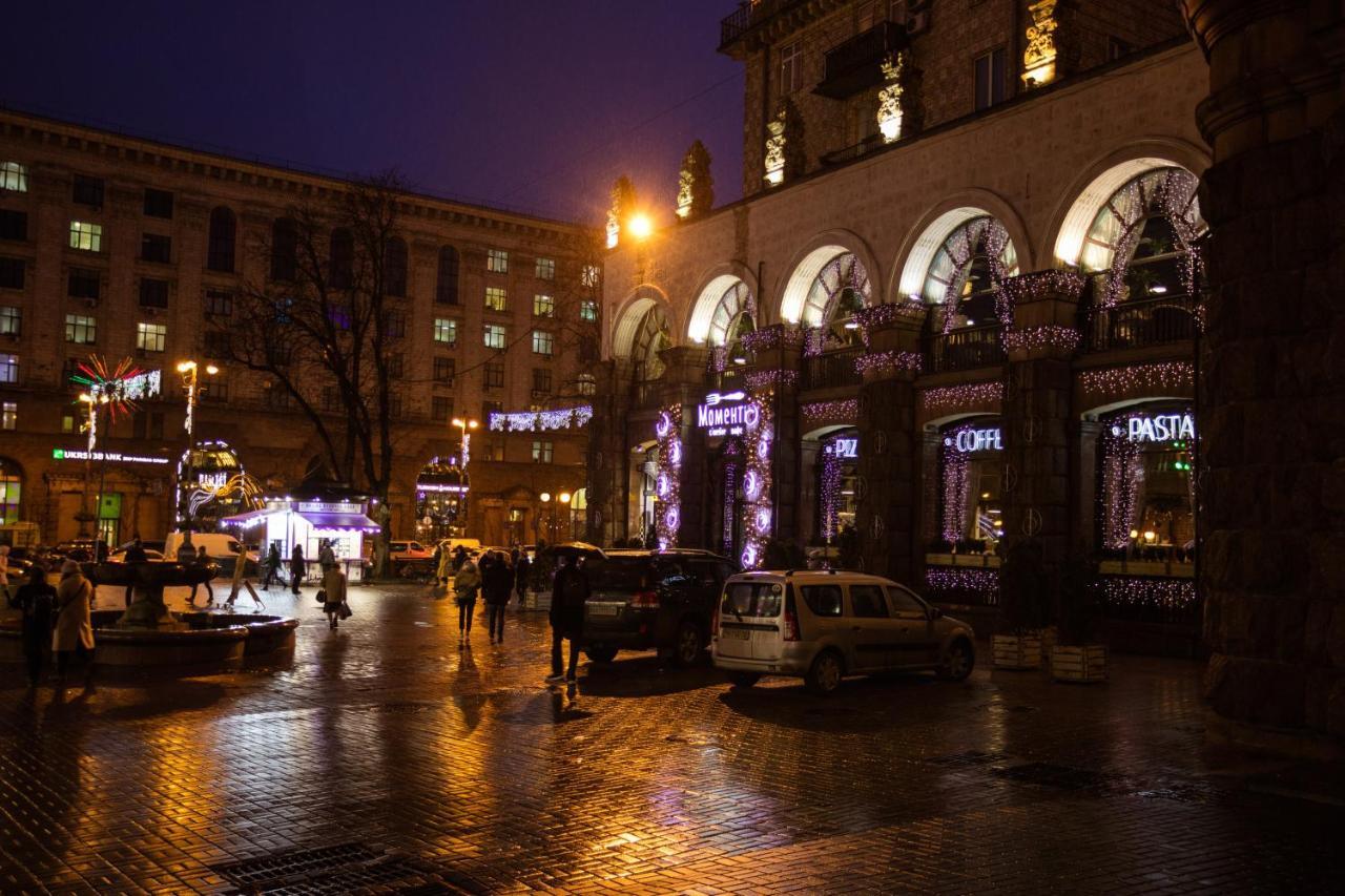 911 Apartments Khreshchatyk Kiev Eksteriør billede